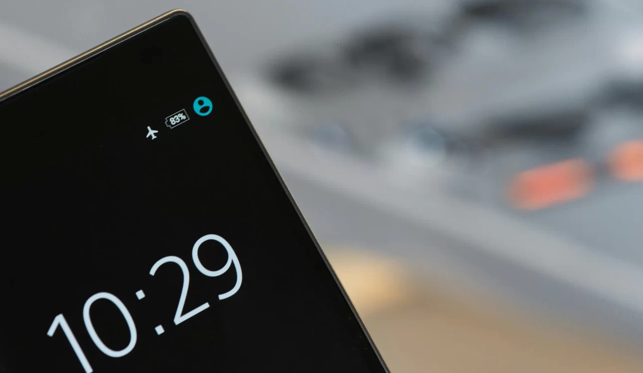 手機專家揭曉!哪款智能手機擁有最佳續航力?點擊進一步探索! 手機專家揭曉!哪款智能手機擁有最佳續航力?點擊進一步探索!