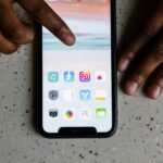 如何設定iPhone動態桌布？iPhone iOS 17鎖定畫面操作教學