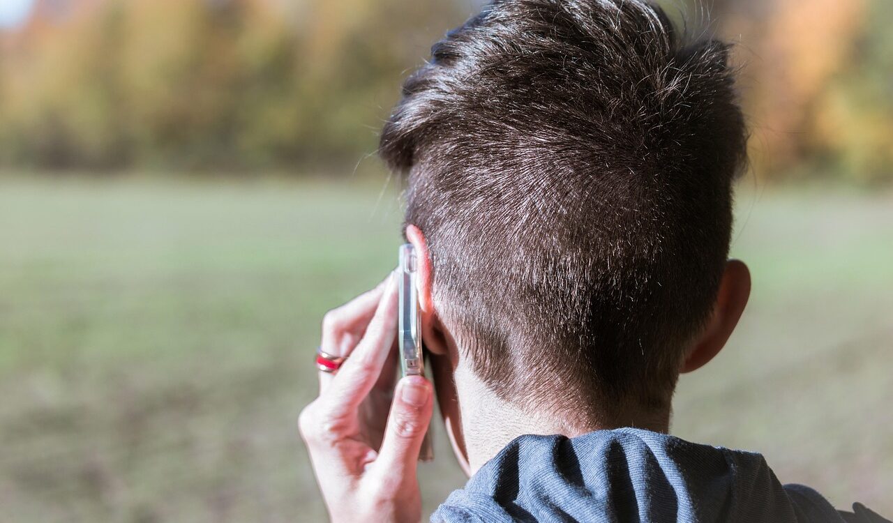 iPhone打電話如何隱藏號碼？用這2招讓對方看不到！